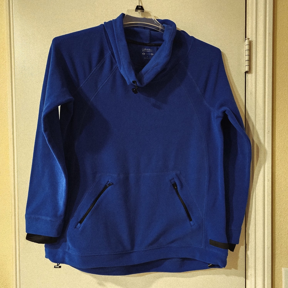 Calvin Klein Women's Sweater in Deep Blue